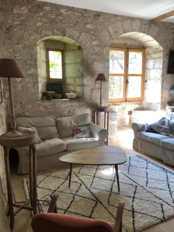Le Clos De Melanie Hébergement de vacances *